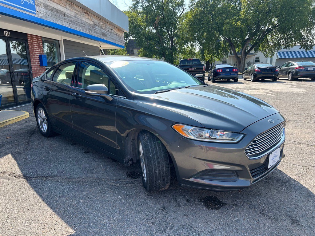 2015 Ford Fusion Image 5