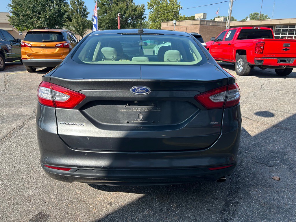 2015 Ford Fusion Image 6