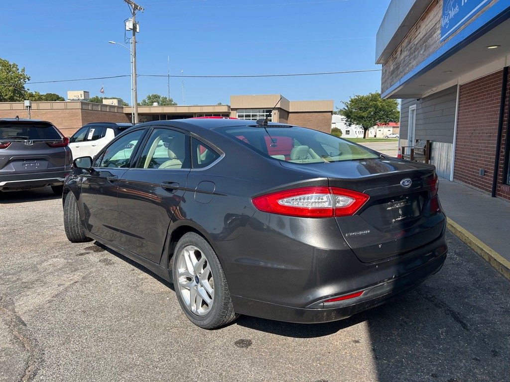 2015 Ford Fusion Image 7
