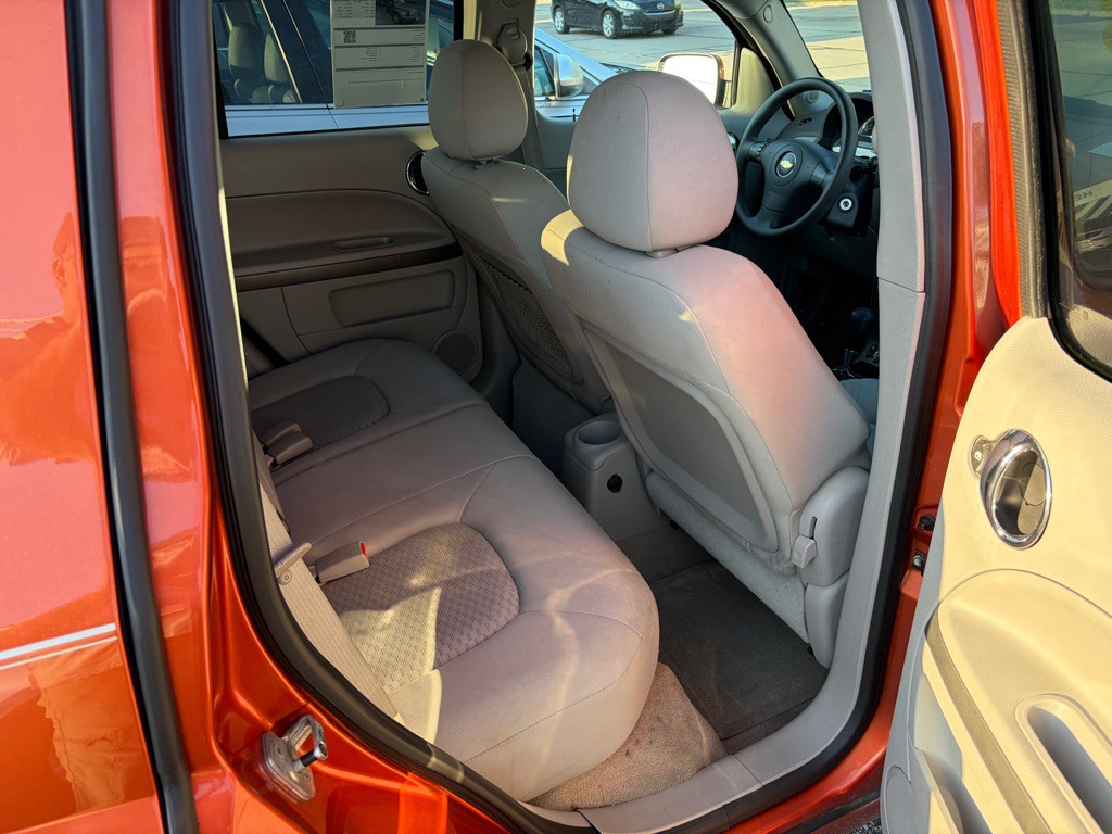 2008 Chevrolet HHR Image 11