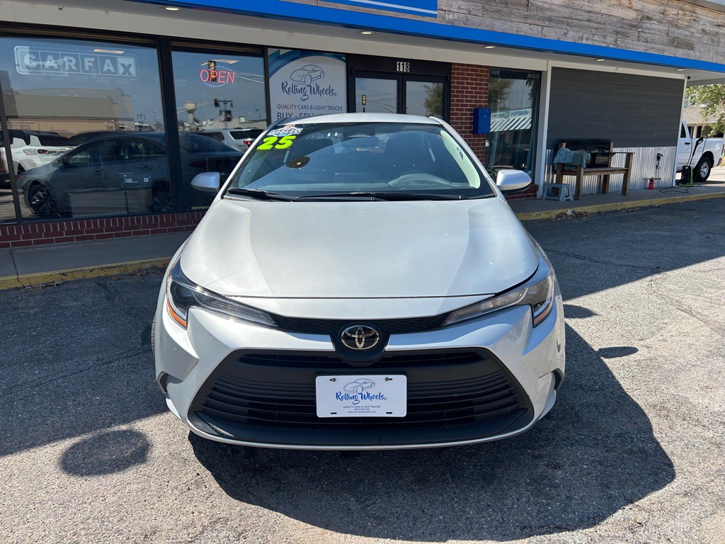 2025 Toyota Corolla Image 2