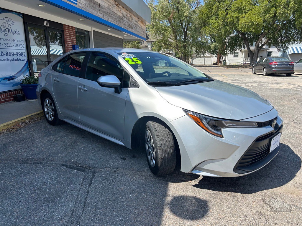 2025 Toyota Corolla Image 5