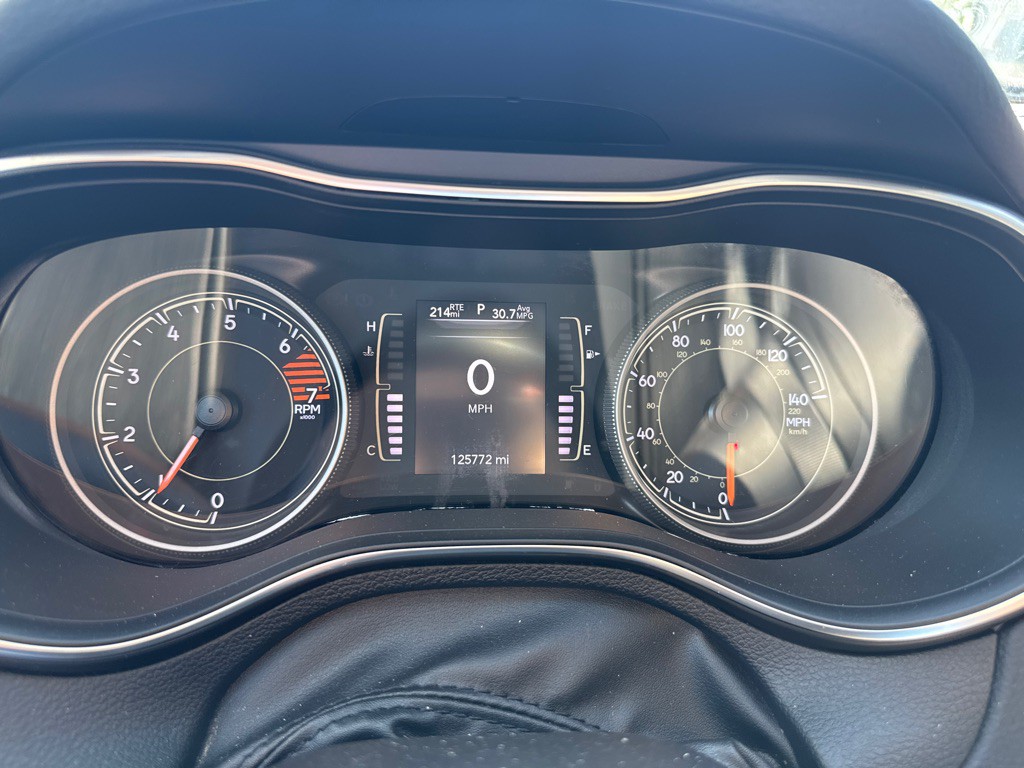 2019 Jeep Cherokee Image 9