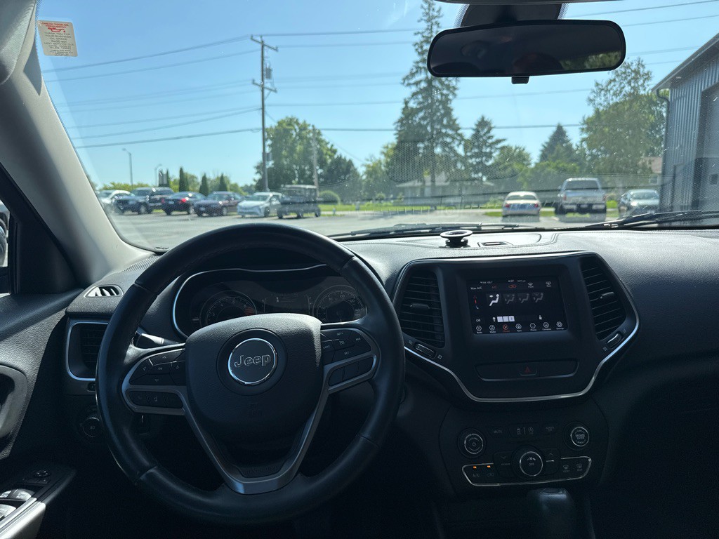 2019 Jeep Cherokee Image 13
