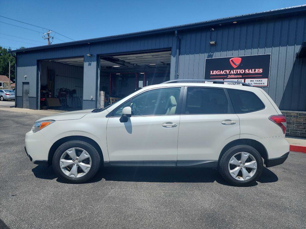 2015 Subaru Forester Image 2