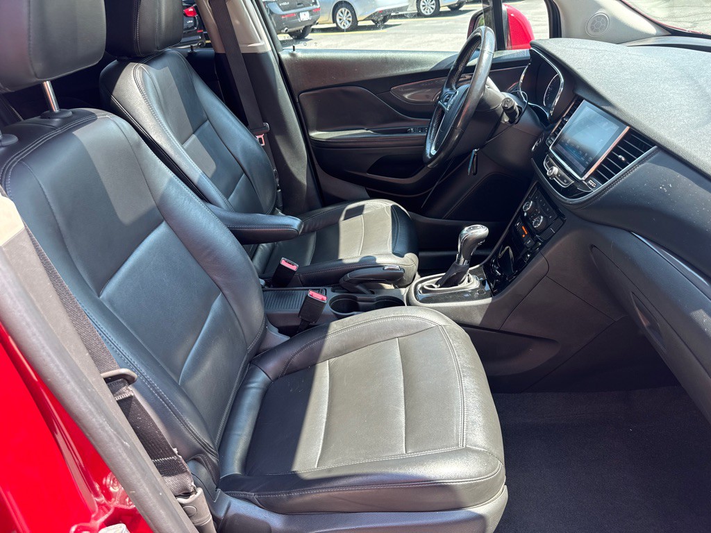 2019 Buick Enclave Image 17