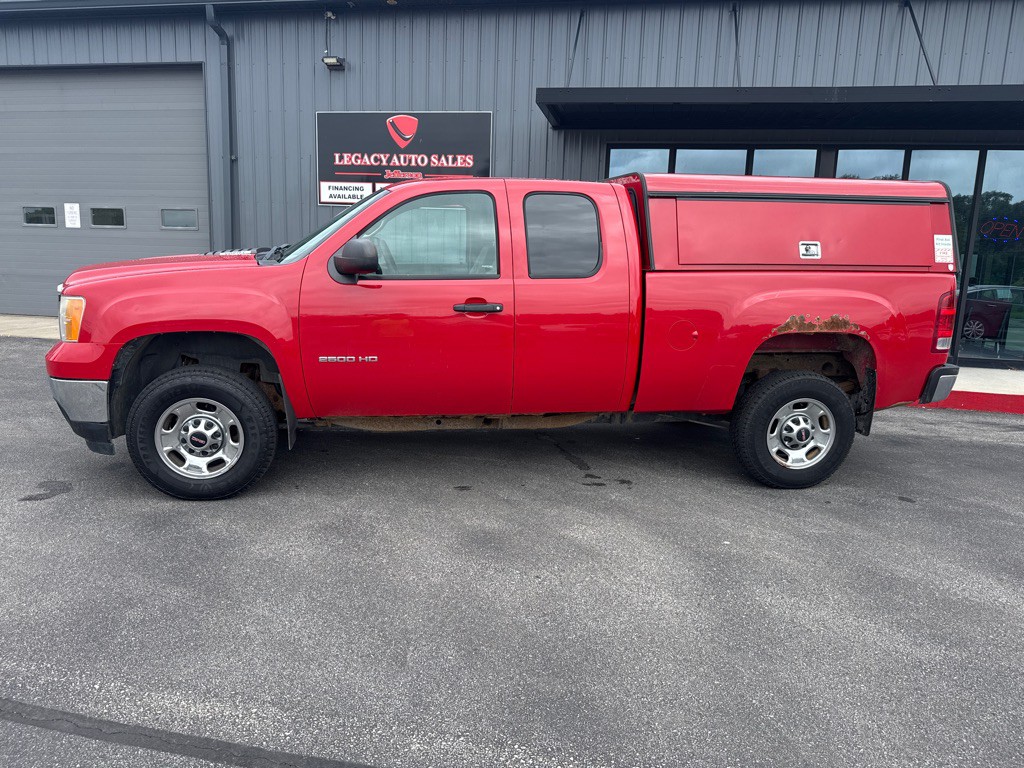 2013 GMC Sierra Image 2