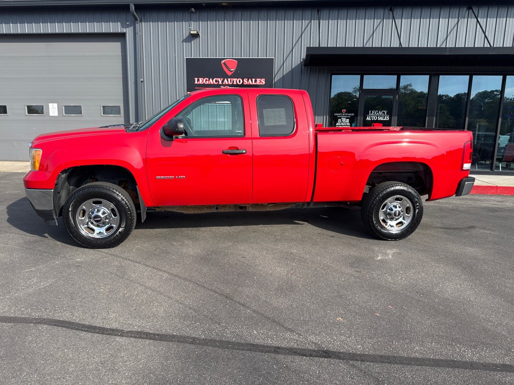 2013 GMC Sierra Image 2