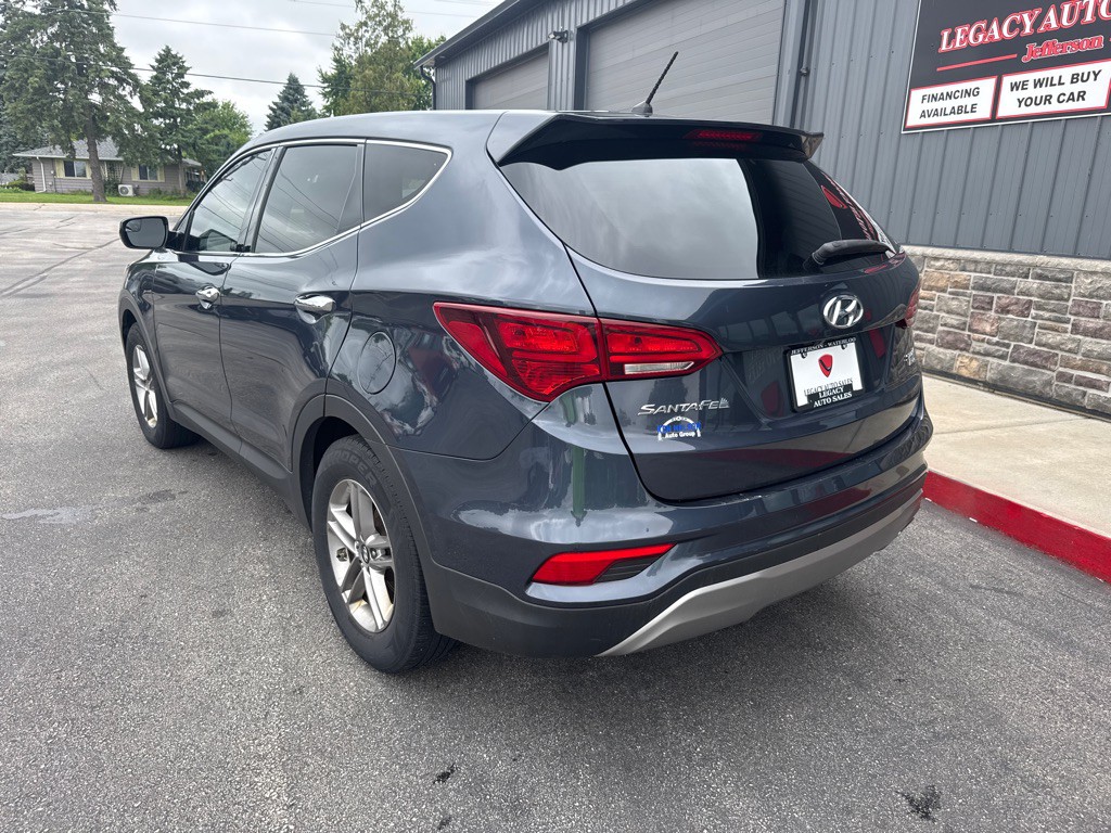 2018 Hyundai Santa Fe Image 3
