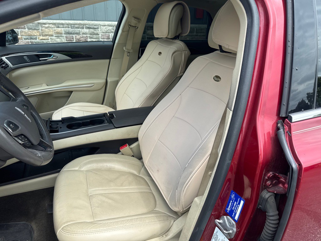 2014 Lincoln MKZ Image 8