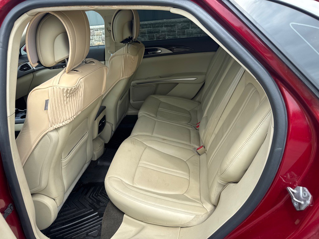 2014 Lincoln MKZ Image 9