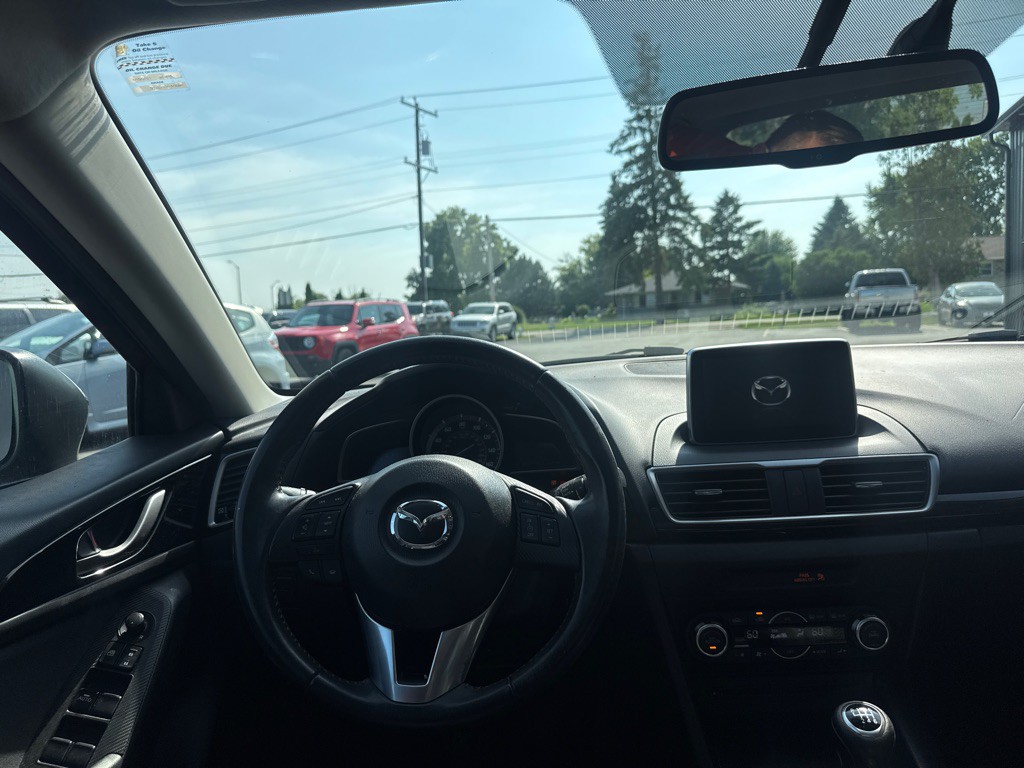 2016 Mazda Mazda3 Image 10