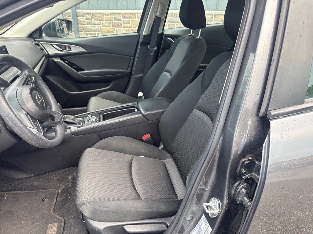 2017 Mazda Mazda3 Image 8