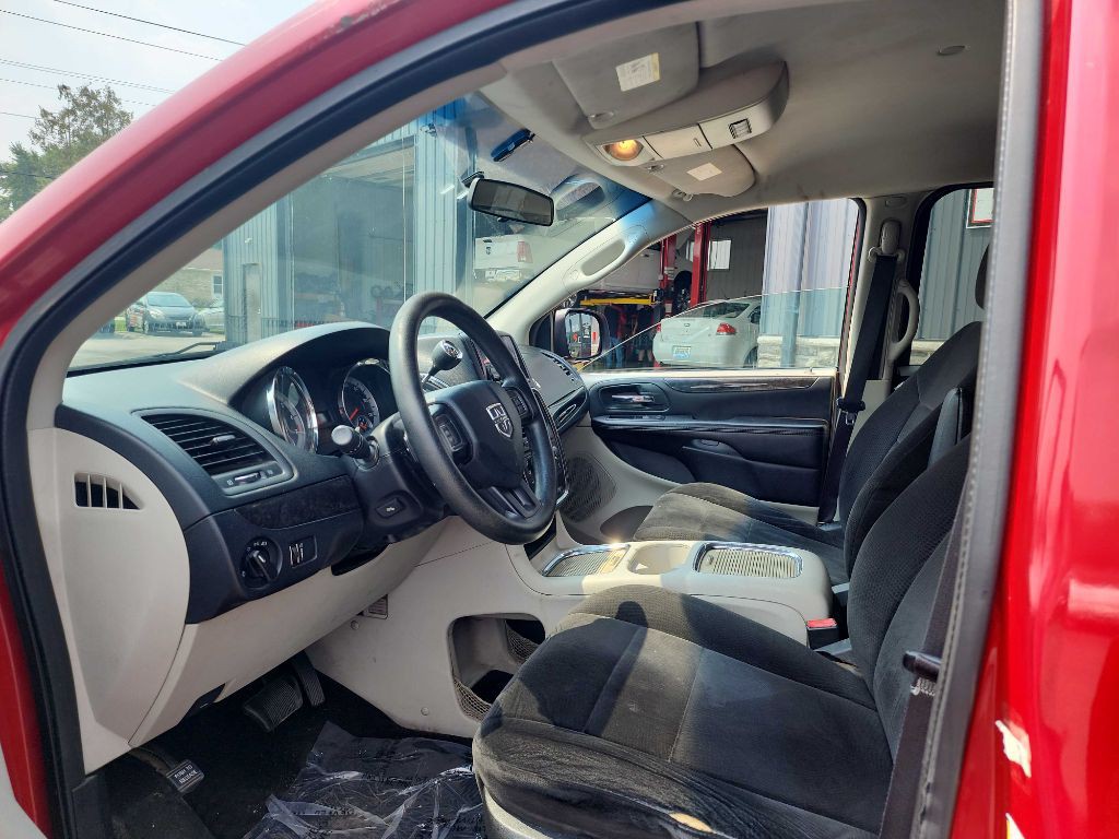 2013 Dodge Grand Caravan Image 7