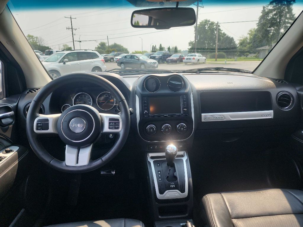 2016 Jeep Compass Image 10
