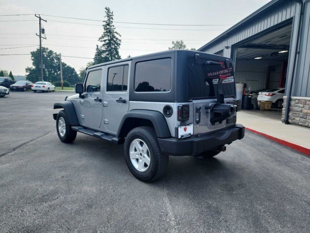 2014 Jeep Wrangler Unlimited Image 3
