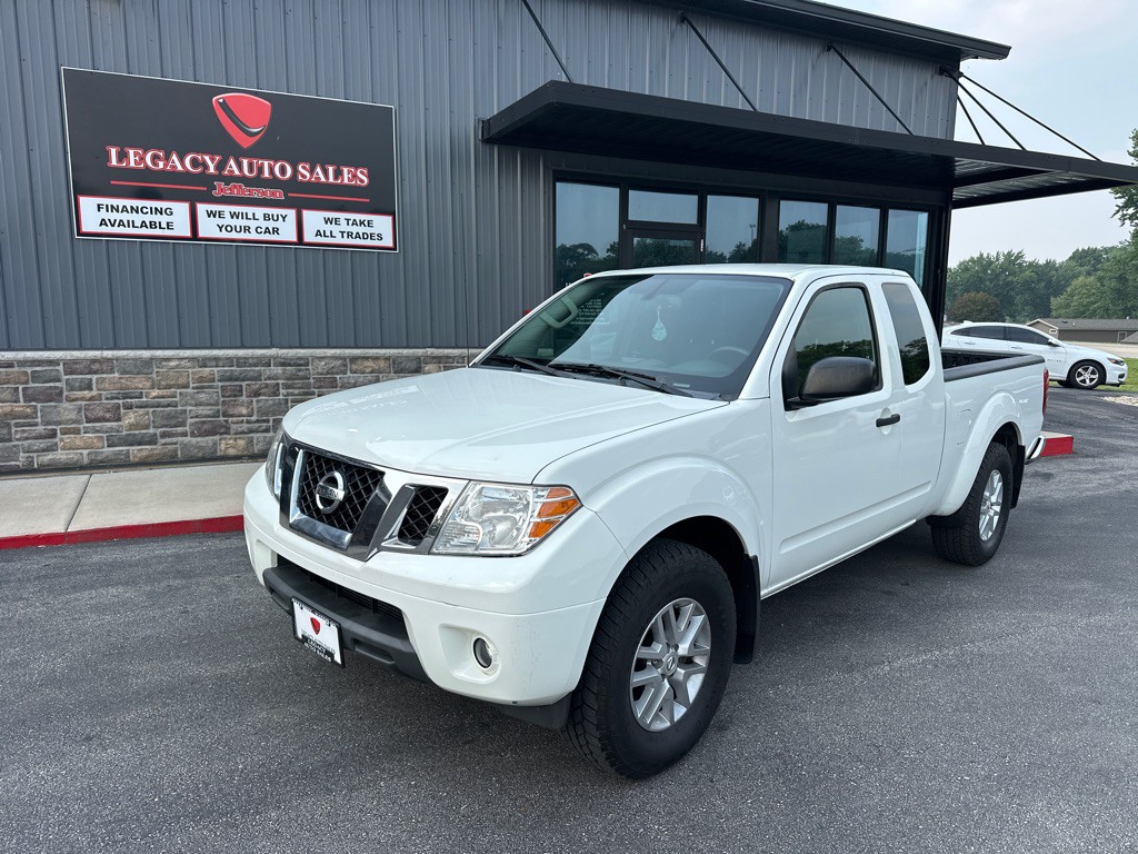 2019 Nissan Frontier Image 1