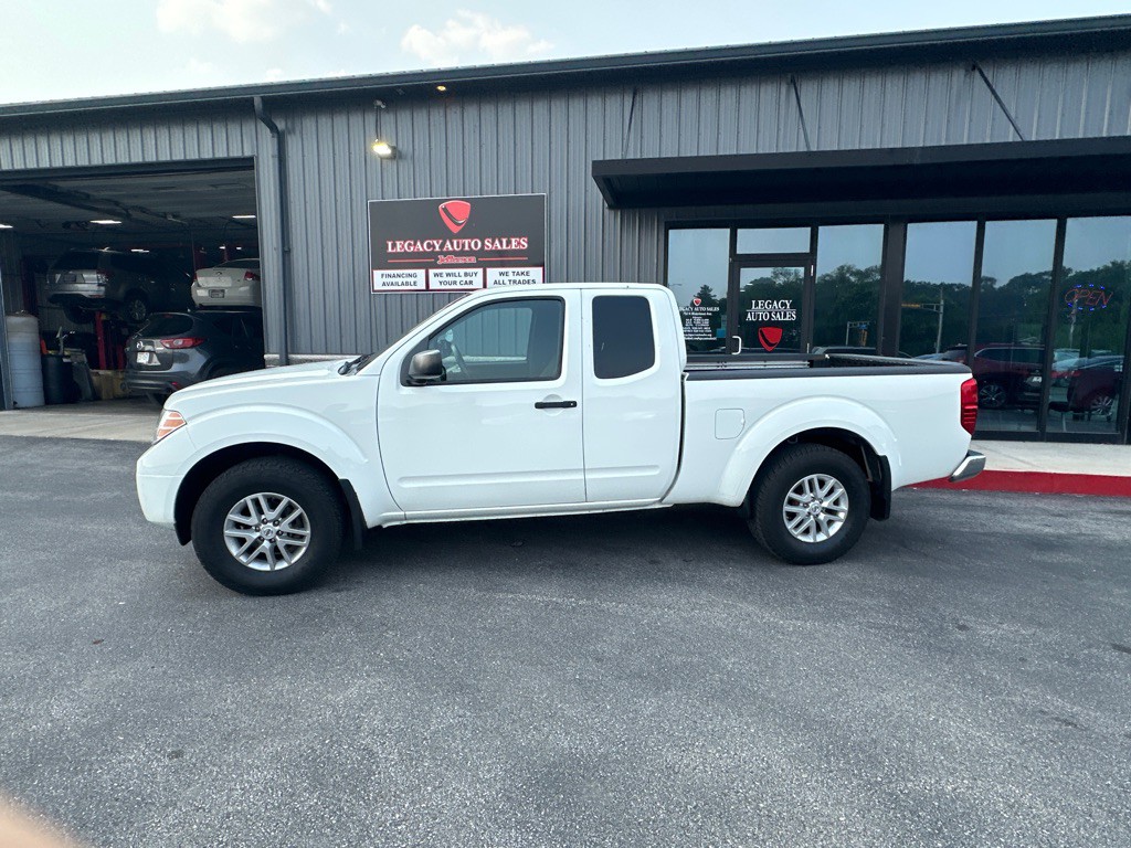 2019 Nissan Frontier Image 2