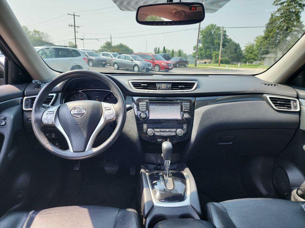 2016 Nissan Rogue Image 11