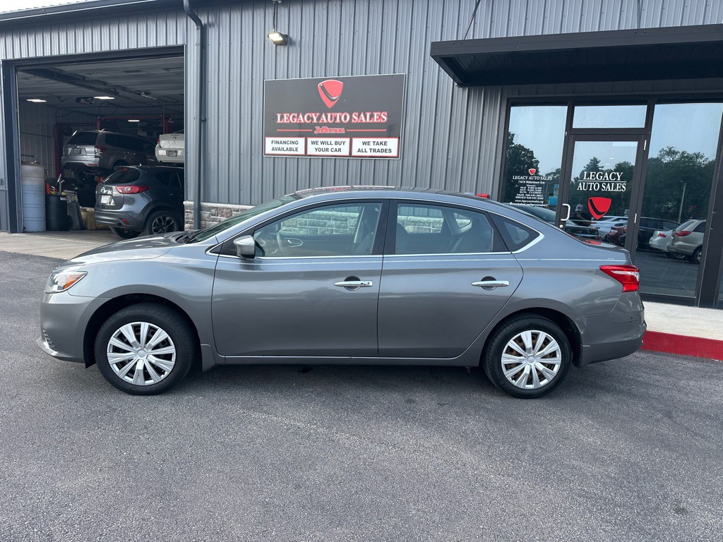 2016 Nissan Sentra Image 2