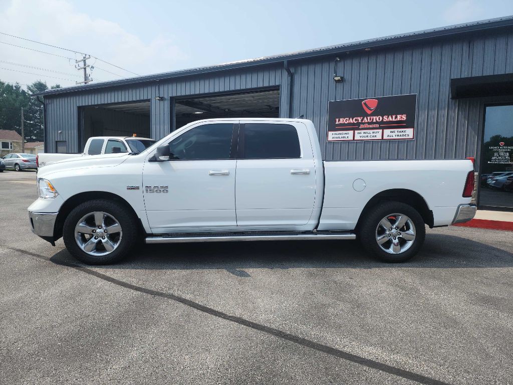 2016 RAM 1500 Image 2