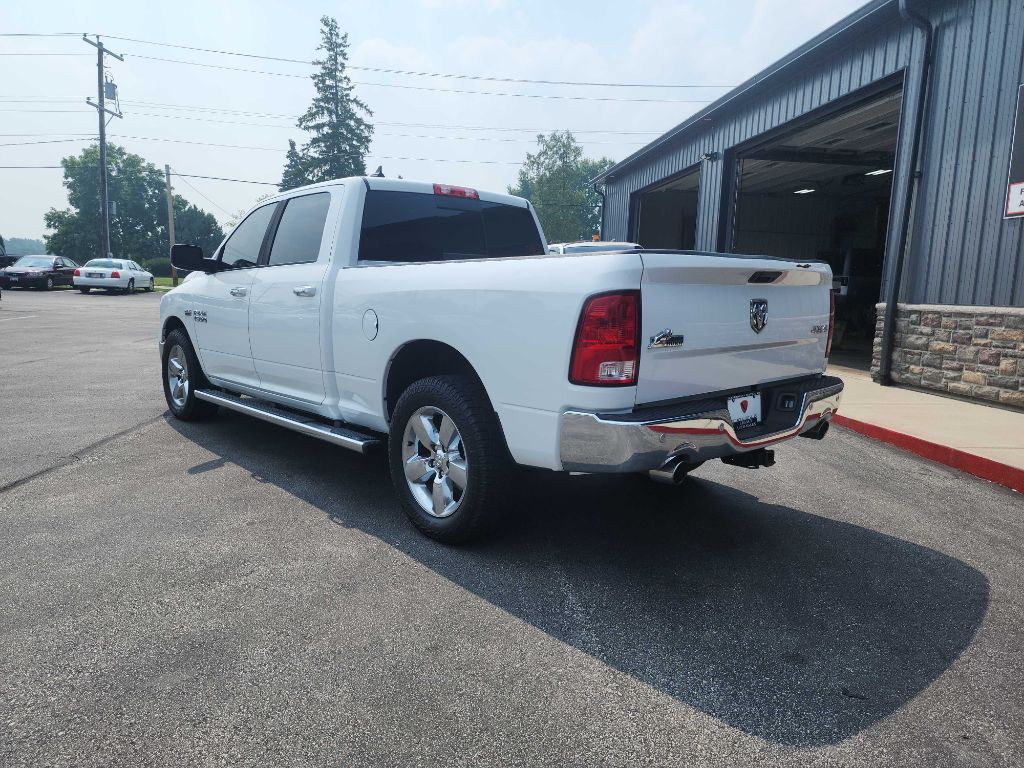 2016 RAM 1500 Image 3