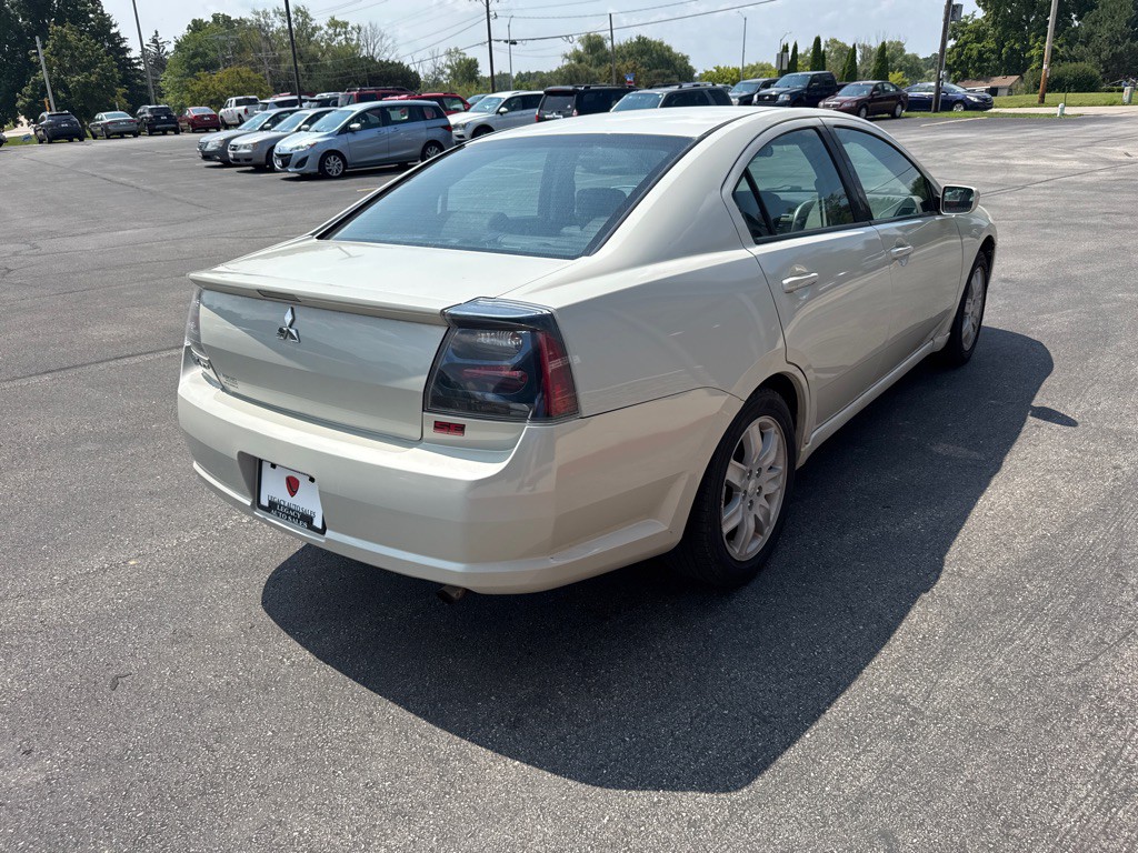 2006 Mitsubishi Galant Image 5