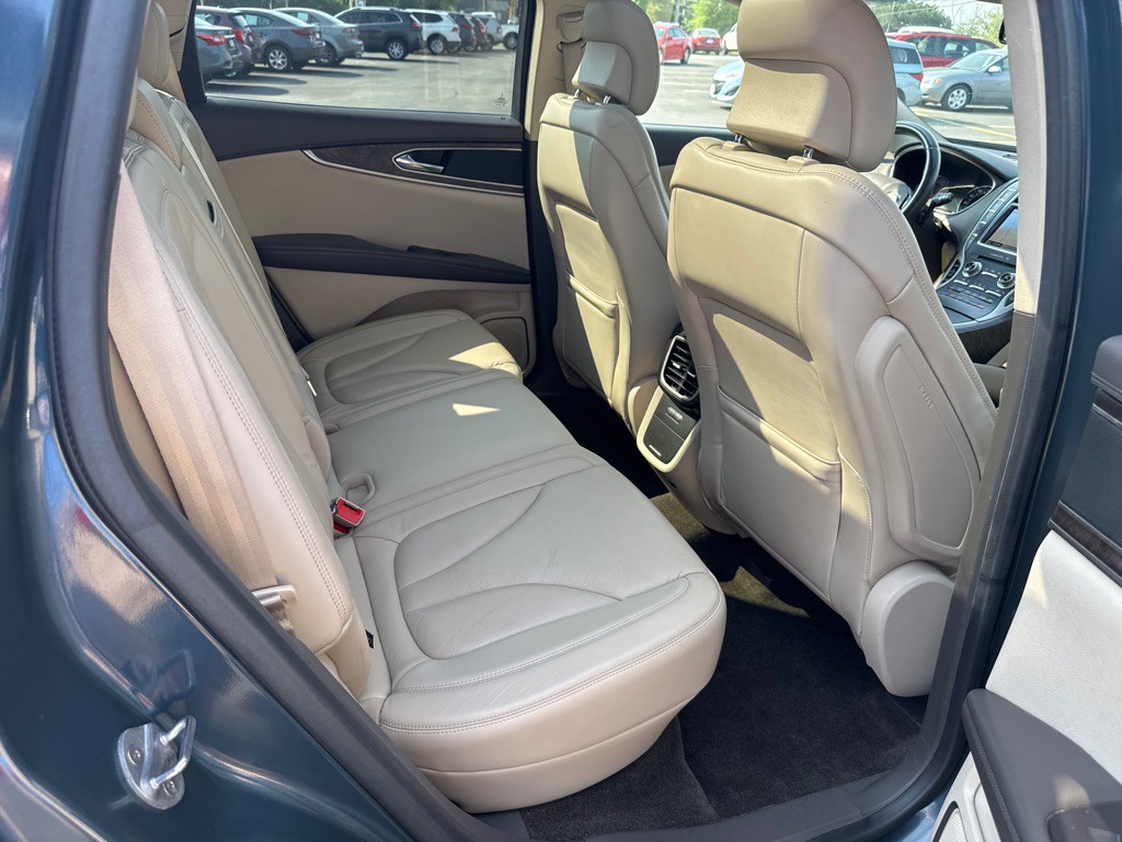 2016 Lincoln MKX Image 17
