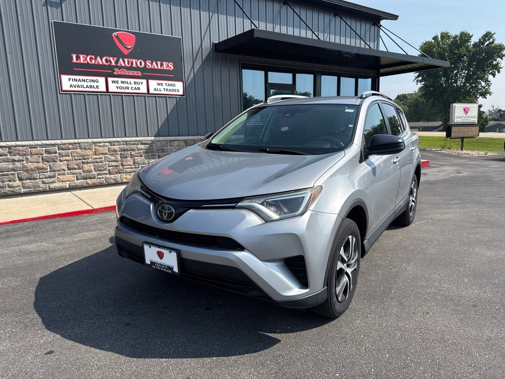 2017 Toyota Rav4 Image 1