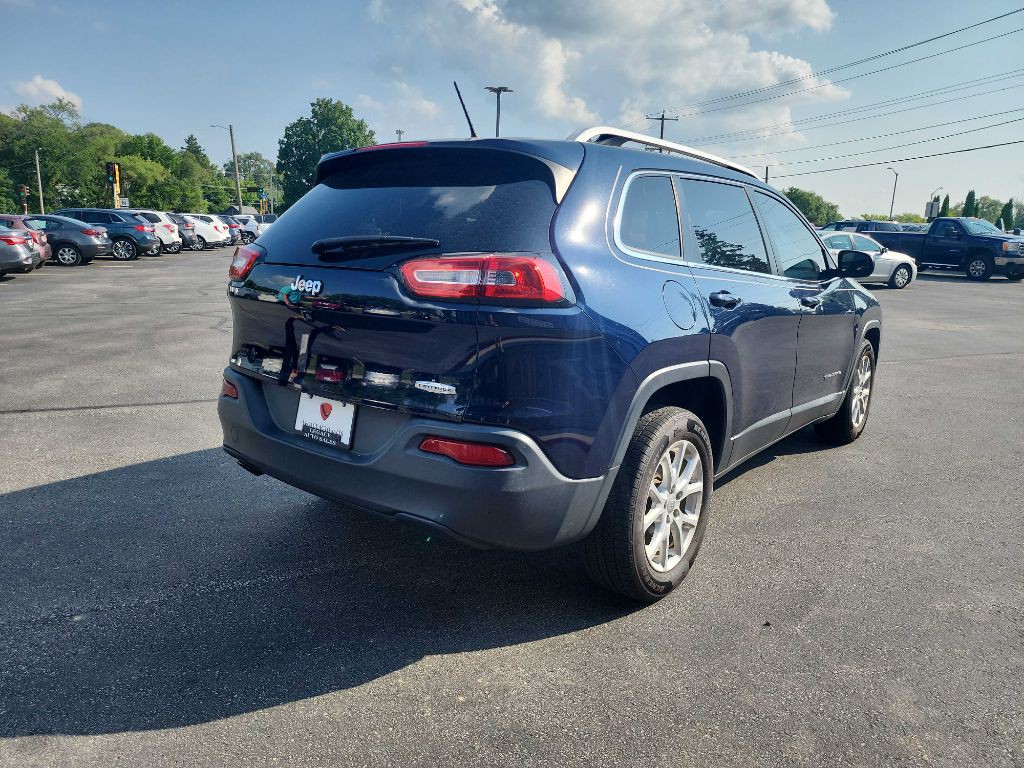 2016 Jeep Cherokee Image 4