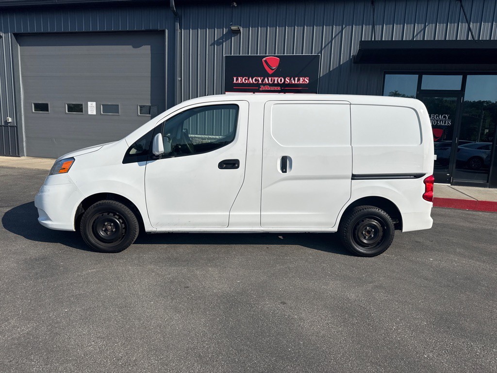 2021 Nissan NV200 Image 2