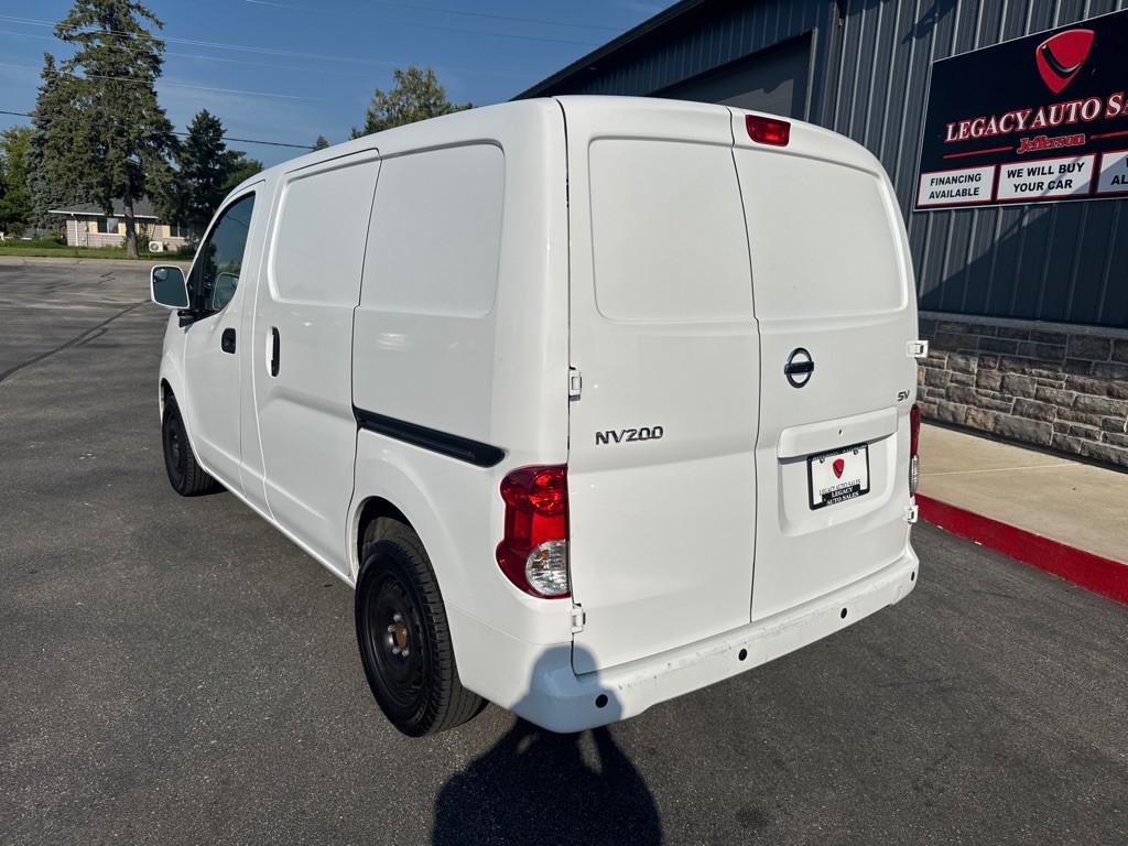 2021 Nissan NV200 Image 3