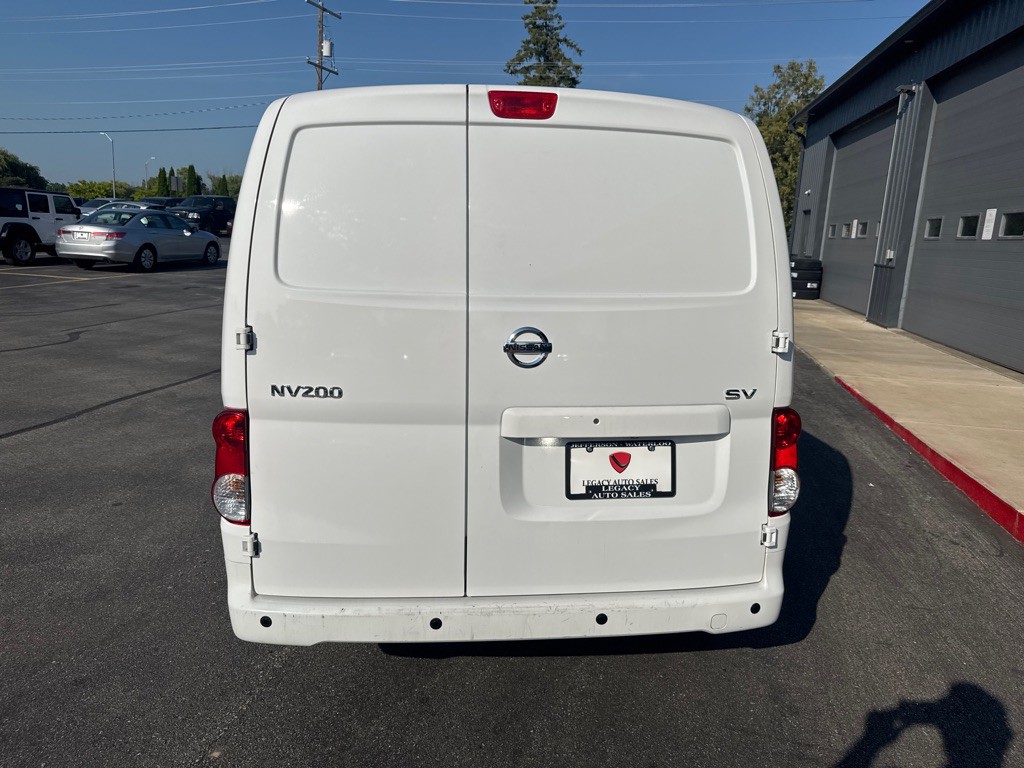 2021 Nissan NV200 Image 4