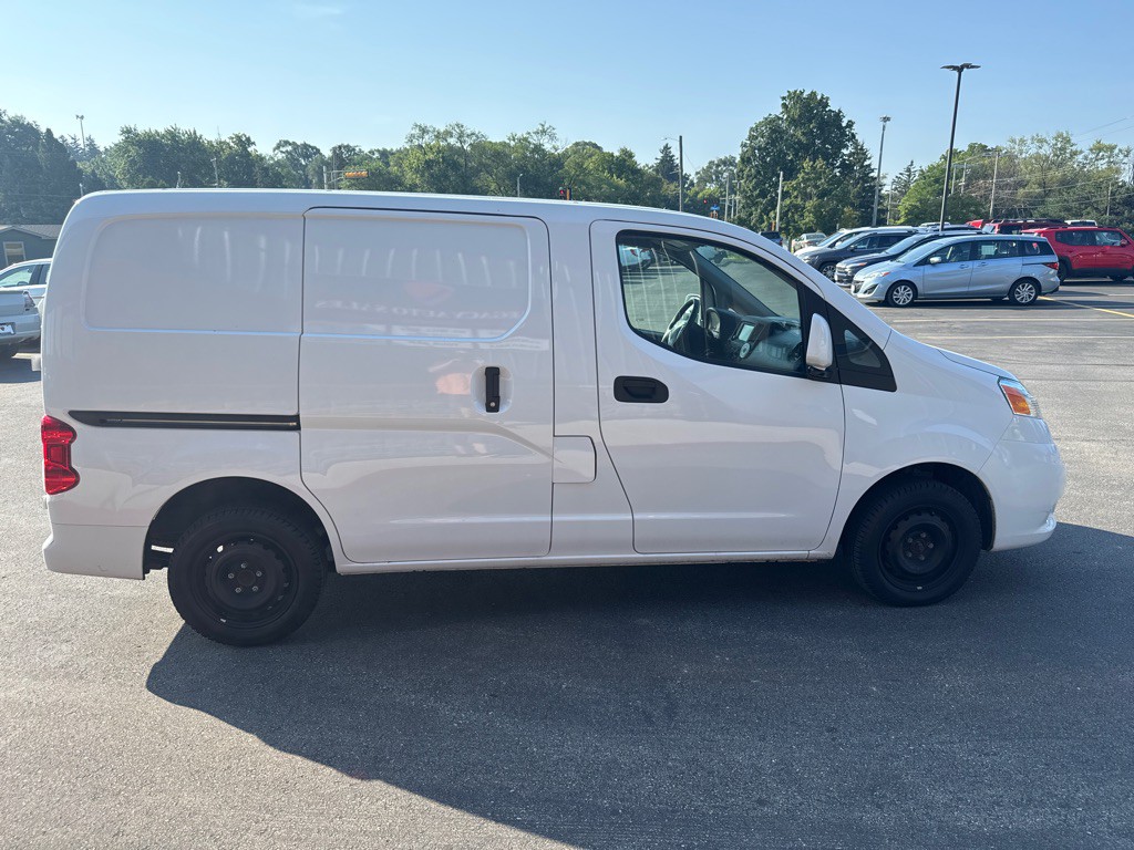 2021 Nissan NV200 Image 6