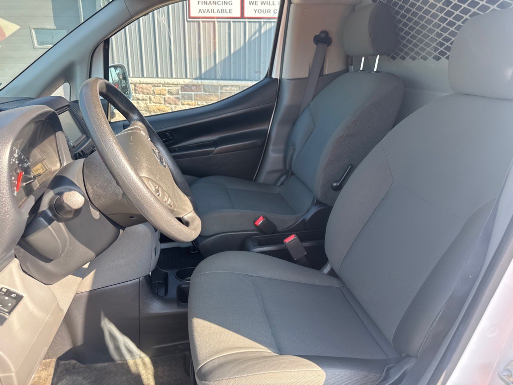 2021 Nissan NV200 Image 8