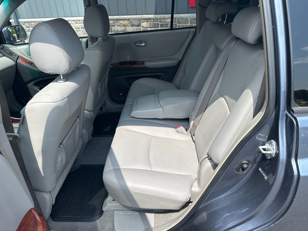 2005 Toyota Highlander Image 10