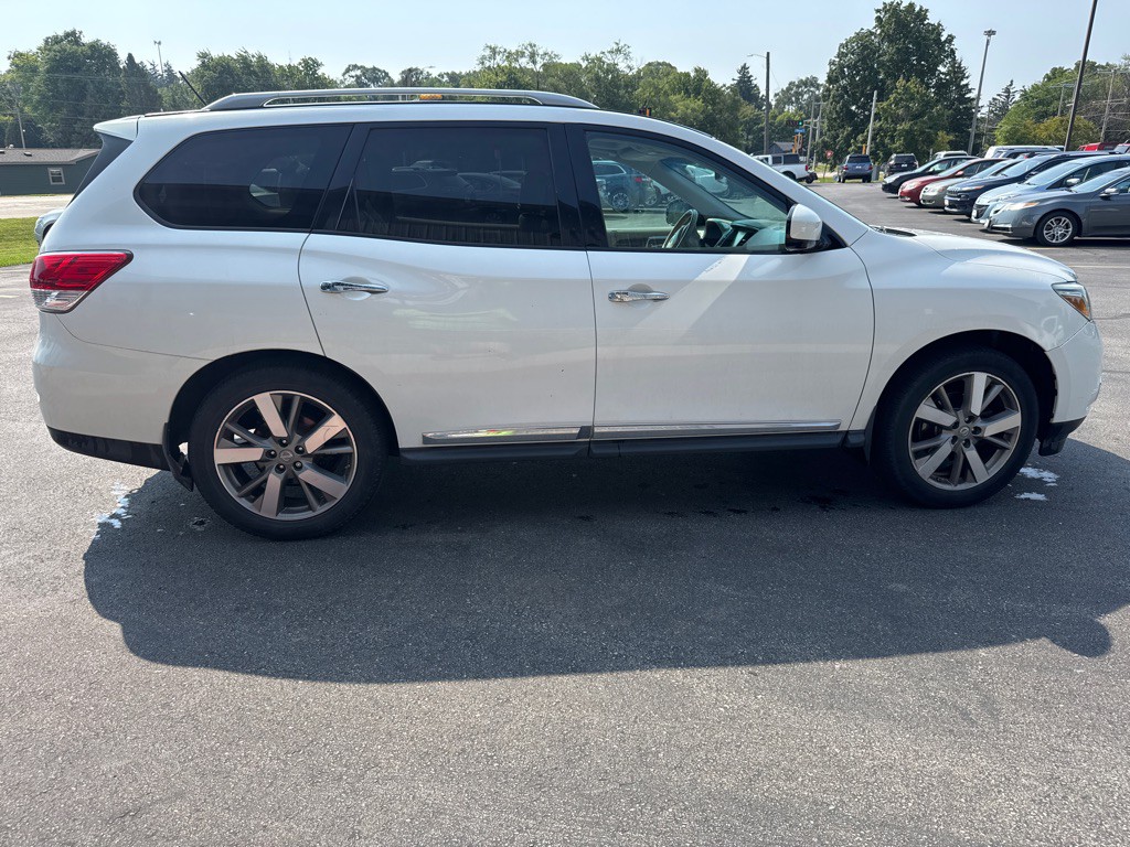 2013 Nissan Pathfinder Image 6