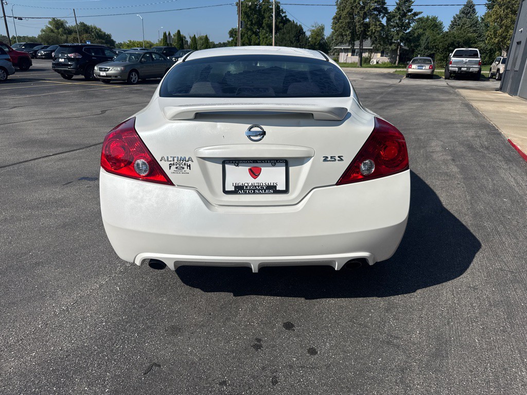 2012 Nissan Altima Image 4