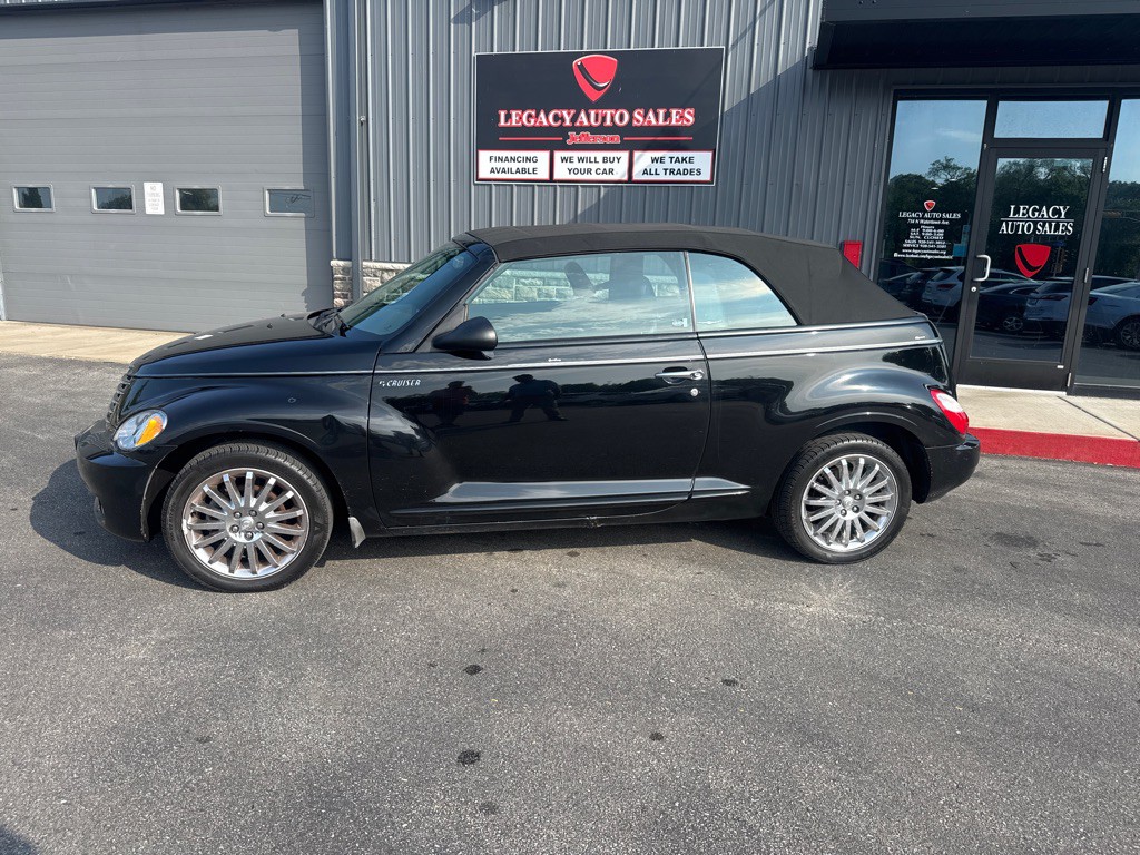 2006 Chrysler PT Cruiser Image 2