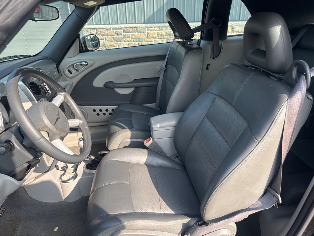 2006 Chrysler PT Cruiser Image 8