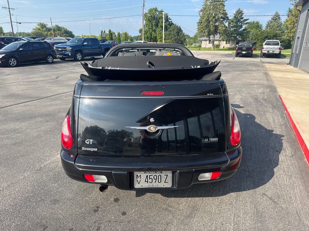 2006 Chrysler PT Cruiser Image 12