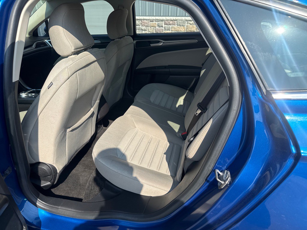 2018 Ford Fusion Image 9