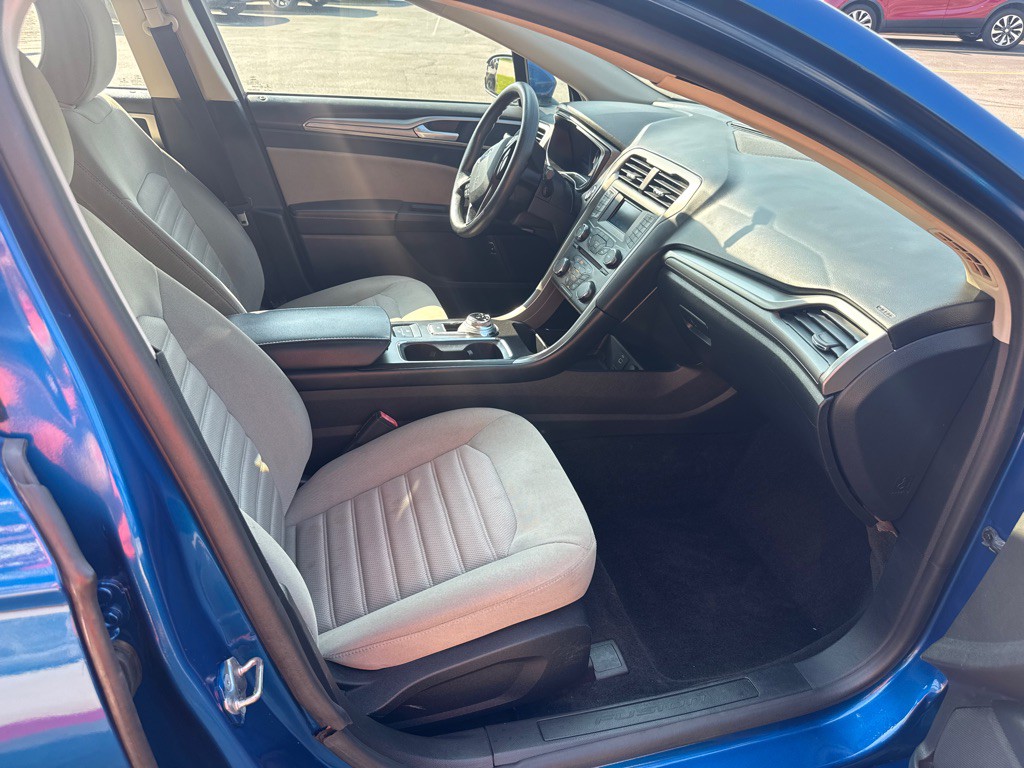 2018 Ford Fusion Image 12