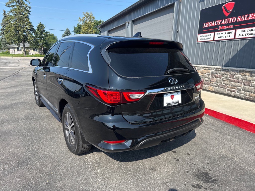 2017 INFINITI QX60 Image 3