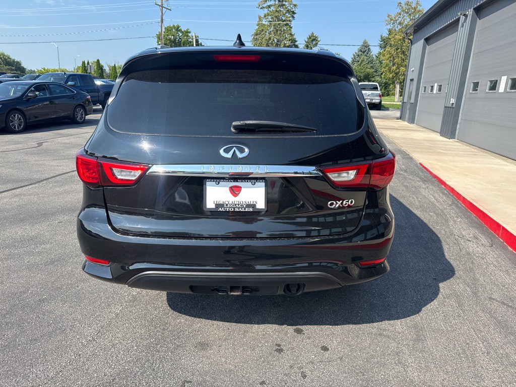 2017 INFINITI QX60 Image 4