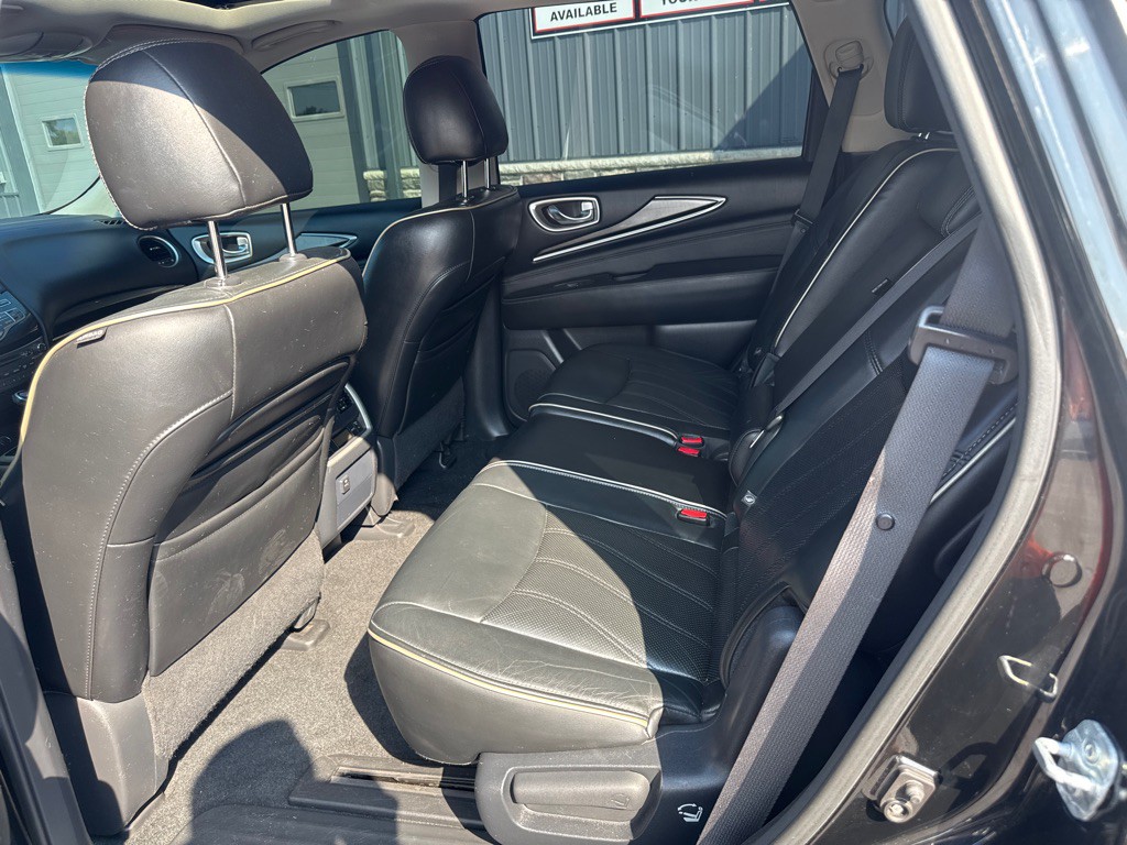 2017 INFINITI QX60 Image 9