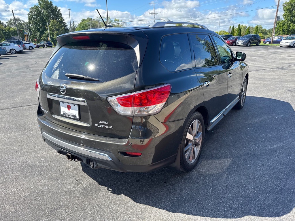 2015 Nissan Pathfinder Image 5