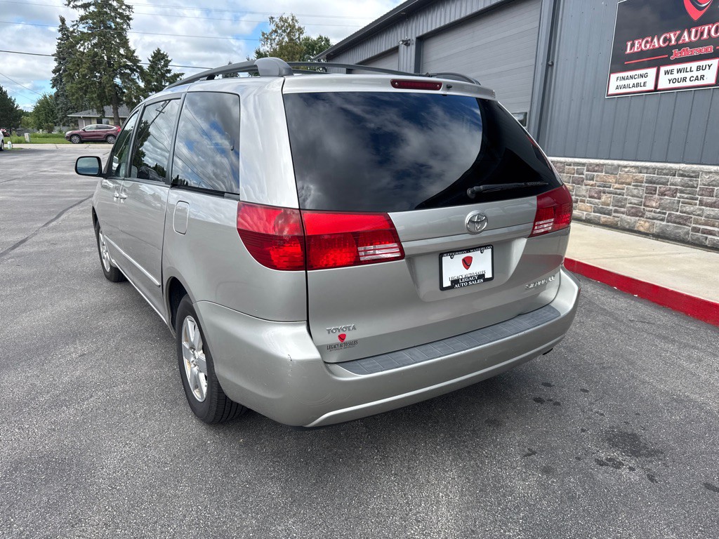 2005 Toyota Sienna Image 3