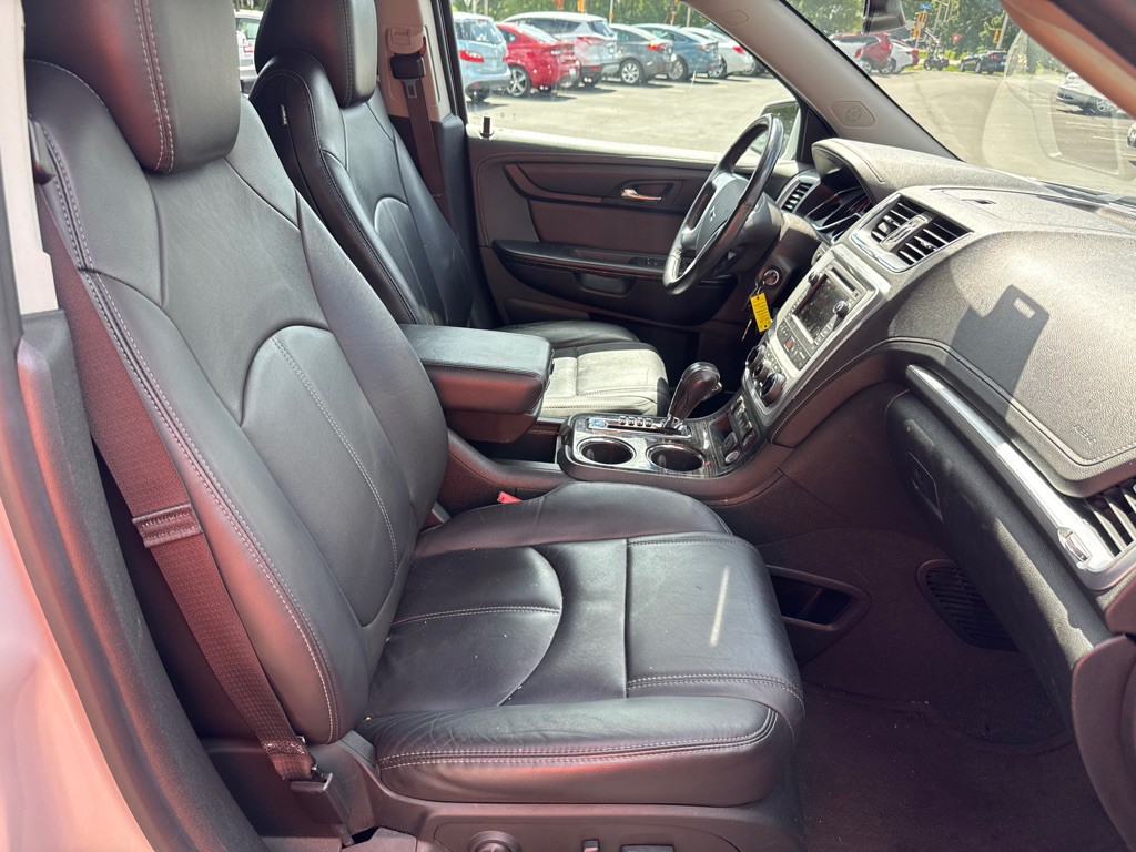 2017 GMC Acadia Image 18
