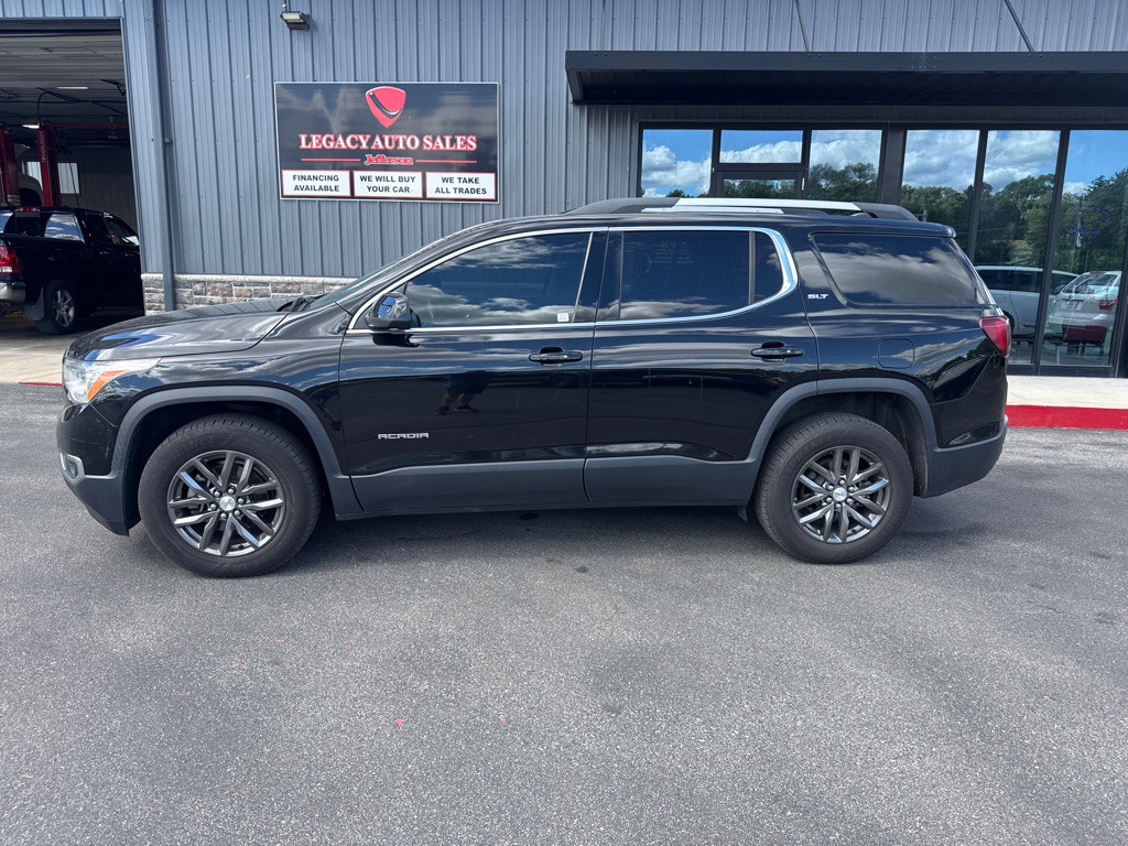 2017 GMC Acadia Image 2